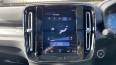 Volvo Xc40 2.0 T4 R DESIGN Pro 5dr Geartronic Petrol Estate